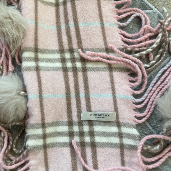 Burberry Cashmere Happy Fox Pom Pom Scarf - Picture 3 of 5
